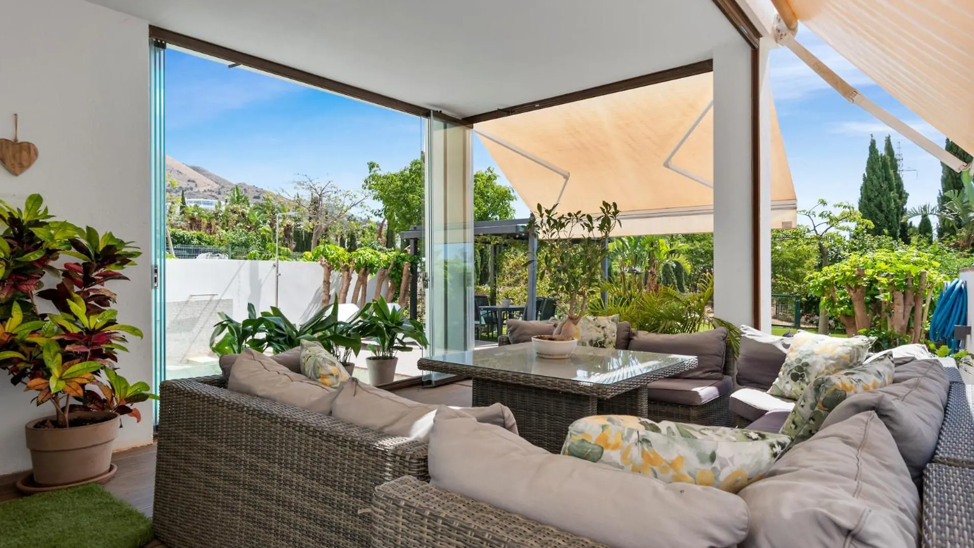 El Higueron Townhouse With Private Pool By Costarentals - Ref 252 Torremuelle